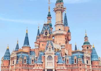 34,000 locked in Disneyland Shanghai over single positive COVID-19 case