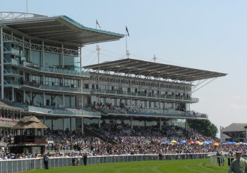 York Racecourse partners with Seat Unique