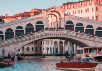 Venice set to implement booking system to enter city 