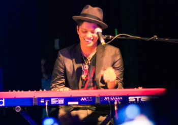 Bruno Mars to play first concert at Sydney’s rebuilt Allianz Stadium